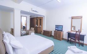 Asia Plaza Hotel